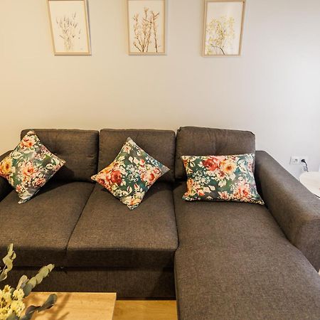 Apartamentos Luxury Suites Syrah อัลเมนดราเลโค ภายนอก รูปภาพ