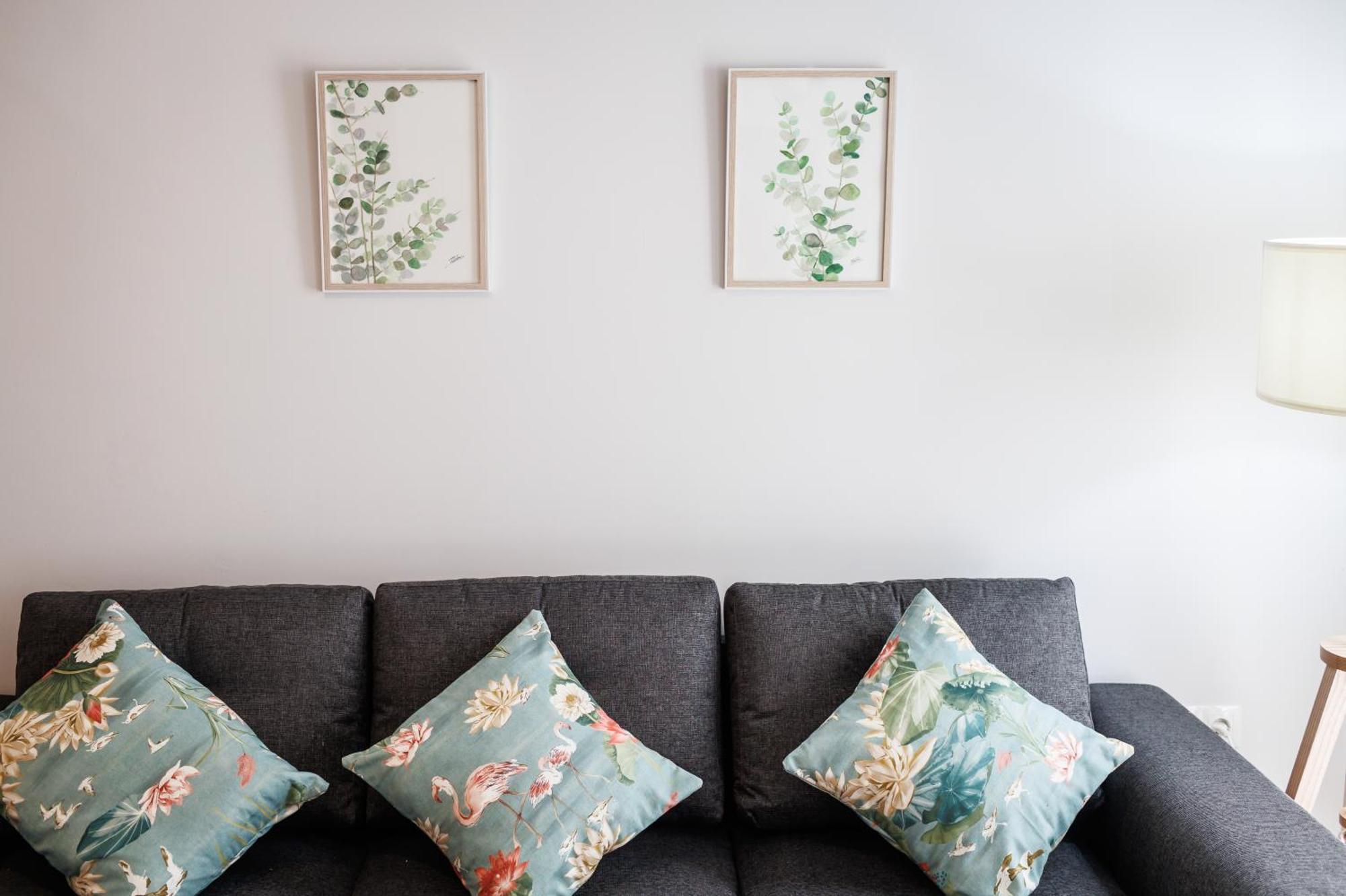 Apartamentos Luxury Suites Syrah อัลเมนดราเลโค ภายนอก รูปภาพ