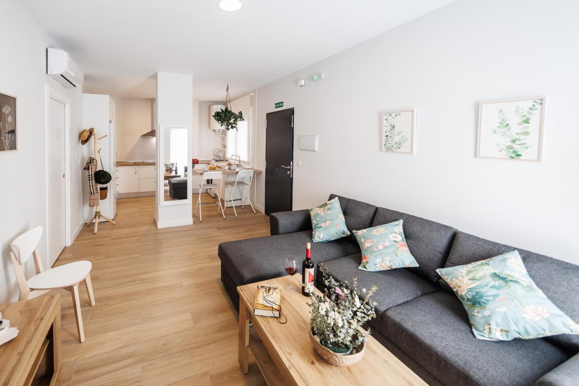 Apartamentos Luxury Suites Syrah อัลเมนดราเลโค ภายนอก รูปภาพ
