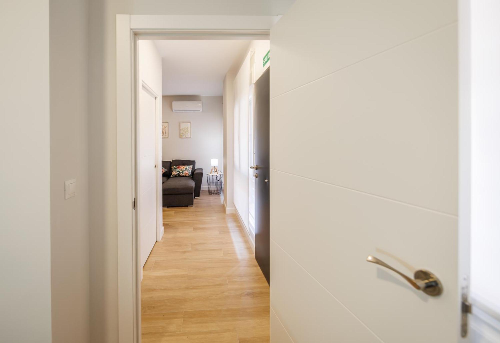 Apartamentos Luxury Suites Syrah อัลเมนดราเลโค ภายนอก รูปภาพ