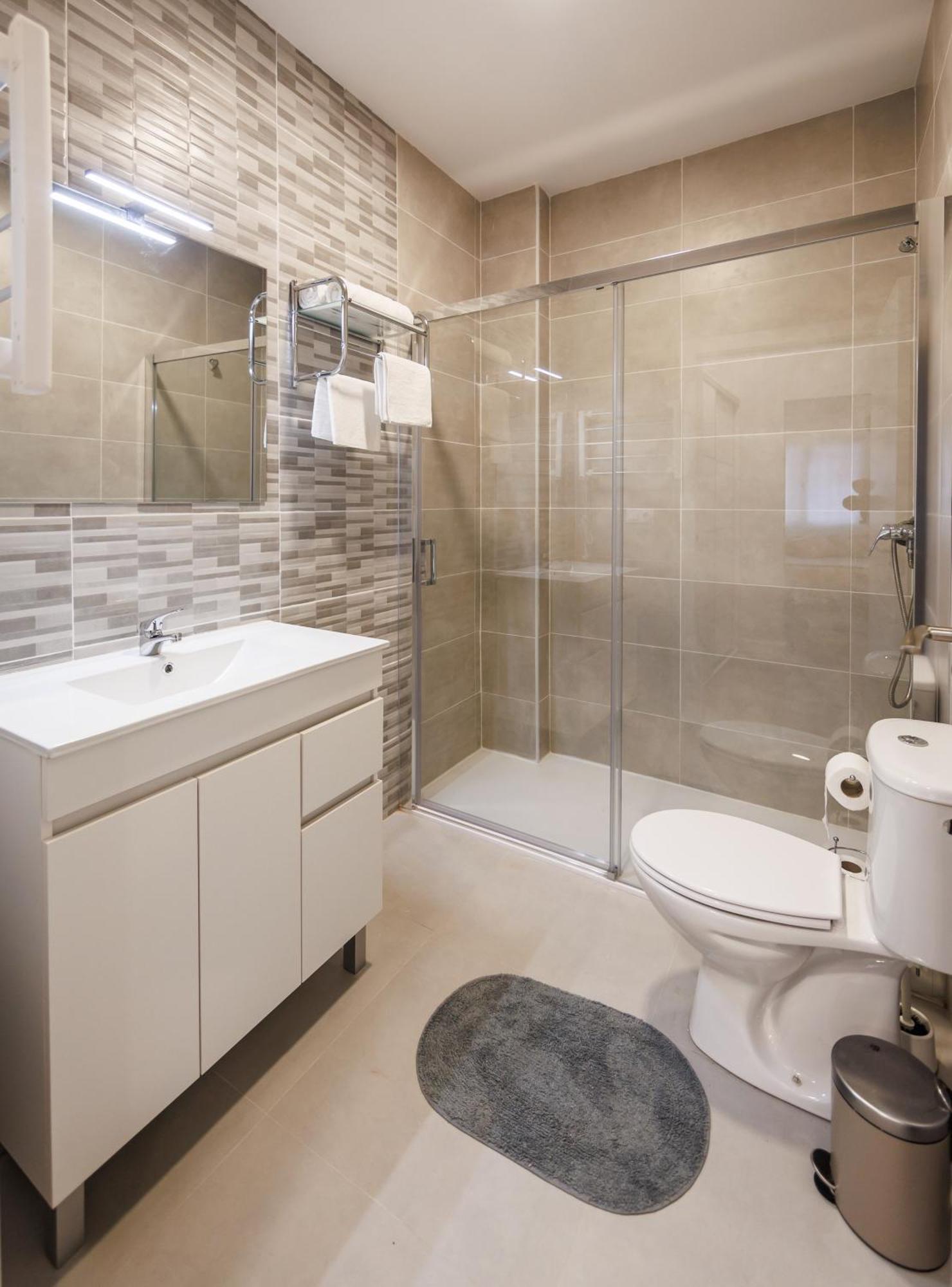 Apartamentos Luxury Suites Syrah อัลเมนดราเลโค ภายนอก รูปภาพ